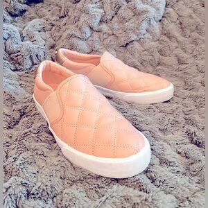 Nine West Women’s Pink Slip On Loafers EUC